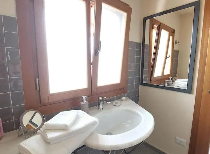 Istanti - Salvia アパート *